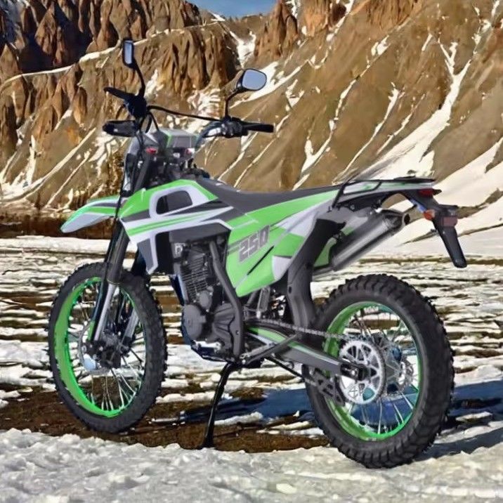 Мотоциклы 200-400cc с настраиваемым цветом